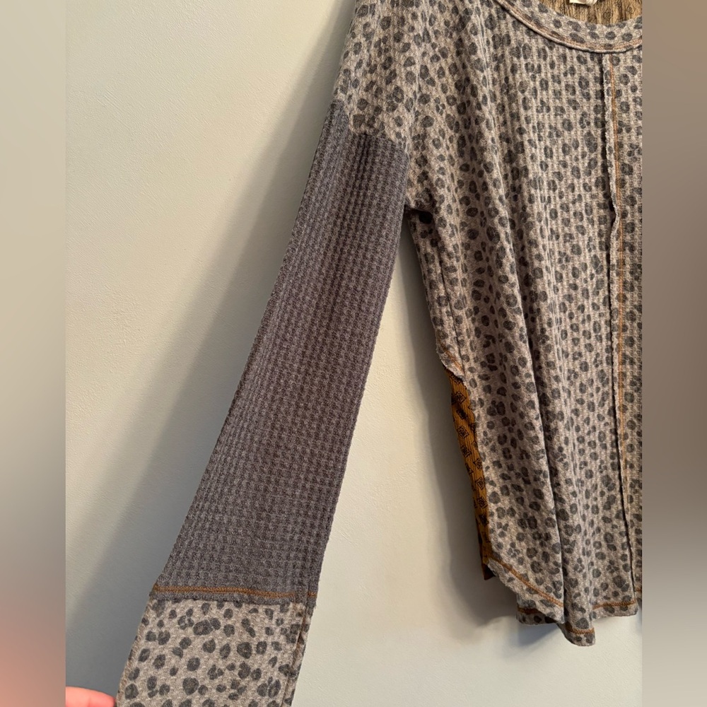 Mystree Patterned Top - Size L - image 3